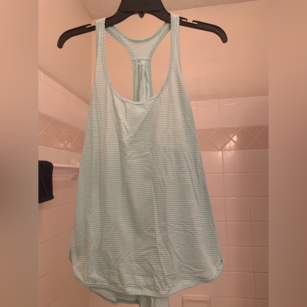 Lululemon 105 F Singlet Blue Size 8